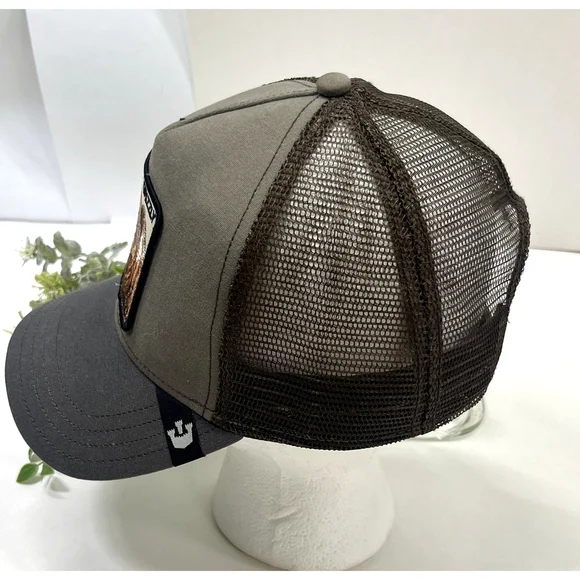 Goorin Bros Animal Farm Hat Snap Back Trucker Grizzly Bear Patch Mens One Size